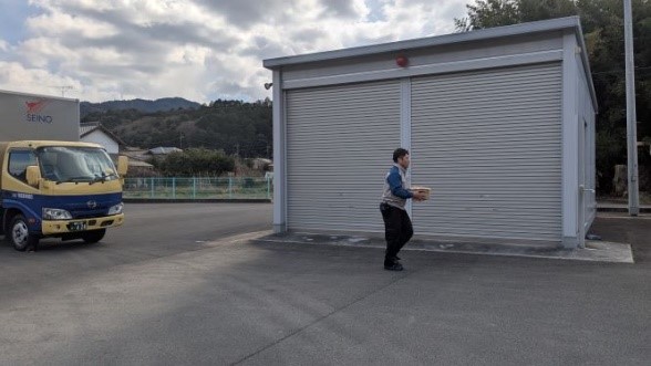 共同配送を想定、西濃運輸の荷物を配送