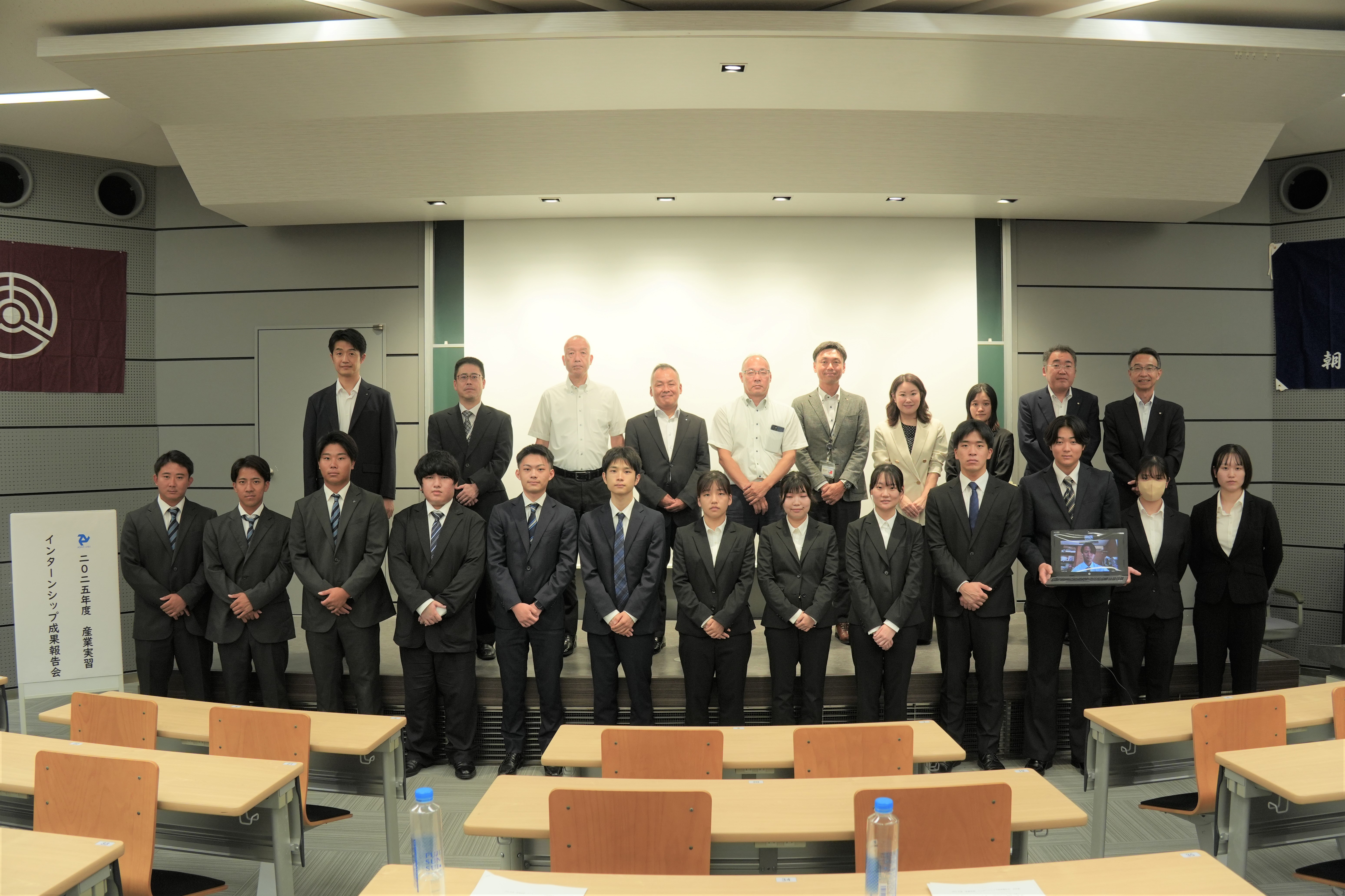 朝日大学の学生・先生方と受け入れ先のセイノーグループ各社