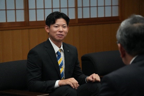 大会を振り返る城野主将