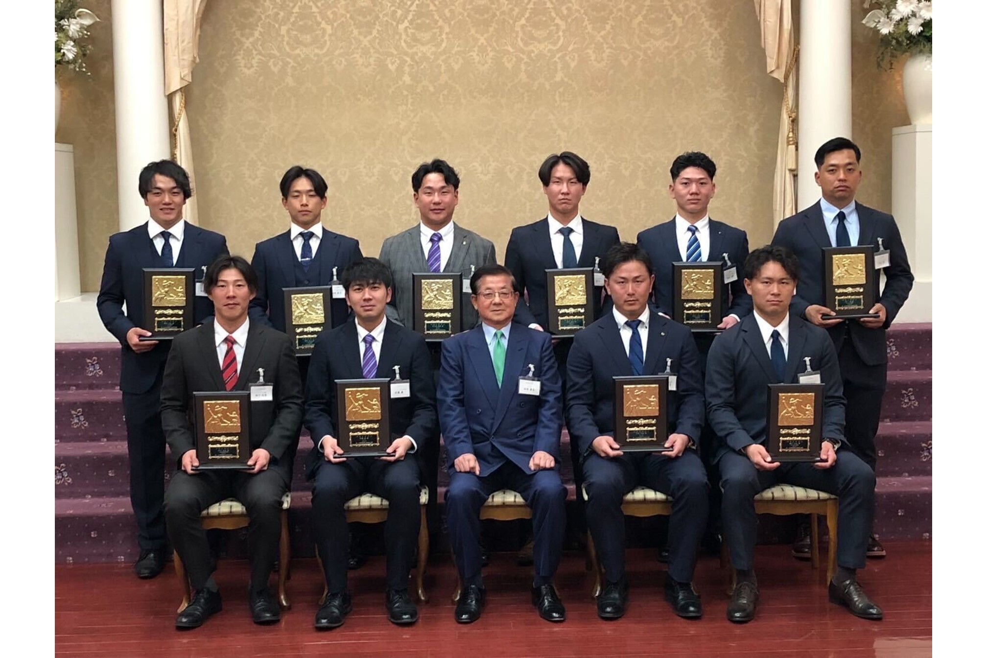 　　　　　　　　　　　　　　　　後列右から2番目：福島選手